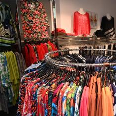 Ausgefallene und modische Kleidung finden und kaufen!